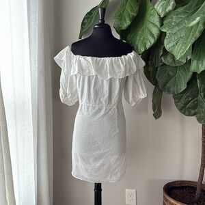 H&M White Flounce Sleeve Off Shoulder Linen Mini Dress